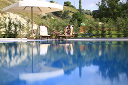 kapadokyahill_outdoor_pool.jpg