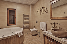 kapadokyahill_suite_jacuzzi.jpg